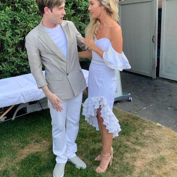 Caroline Contsas White Dress - Picture 2 of 5